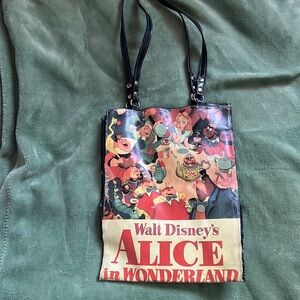 Was my moms bag basically stayed stowed away.